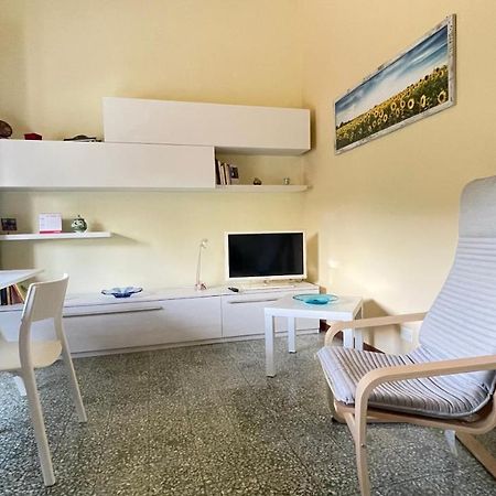 Tra Gli Olivi Appartement Lucca Buitenkant foto